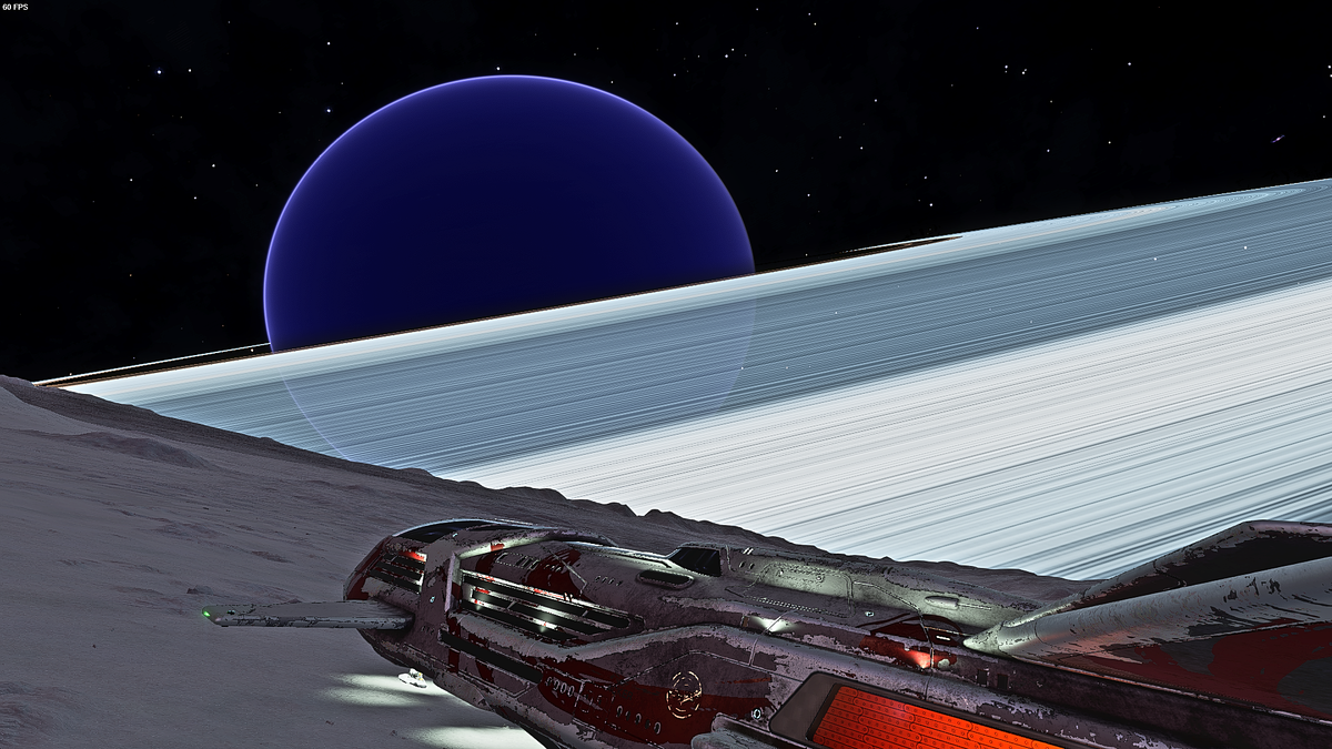 Корабль уже за месяц путешествия устал...краска вся слезла