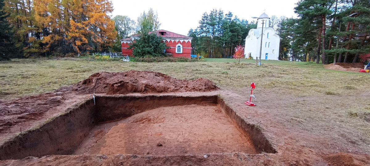 Ровик. Начало