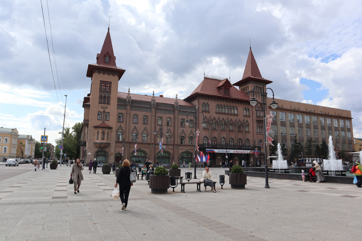 Ð¢Ð°Ðº Ð¿Ð¾Ð»ÑÑÐ°ÐµÑÑÑ. ÑÑÐ¾ Ð¿Ð¾ÑÑÐ¸ Ð²ÑÐµ ÐºÑÑÐ¿Ð½ÑÐµ Ð³Ð¾ÑÐ¾Ð´Ð° Ð Ð¾ÑÑÐ¸Ð¸ Ð¸ Ð±Ð»Ð¸Ð·Ð»ÐµÐ¶Ð°ÑÐ¸Ñ ÑÑÑÐ°Ð½ Ñ ÑÐ¶Ðµ Ð¿Ð¾ÑÐµÑÐ¸Ð», Ð° Ð±Ð¾Ð»ÑÑÐ¸Ð½ÑÑÐ²Ð¾ - Ð½Ðµ Ð¿Ð¾ Ð¾Ð´Ð½Ð¾Ð¼Ñ ÑÐ°Ð·Ñ.-6