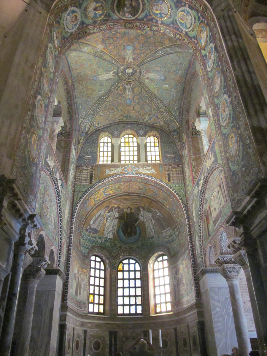 Базилика Сан-Витале. VI век н.э. Равенна. Италия. Фото автора