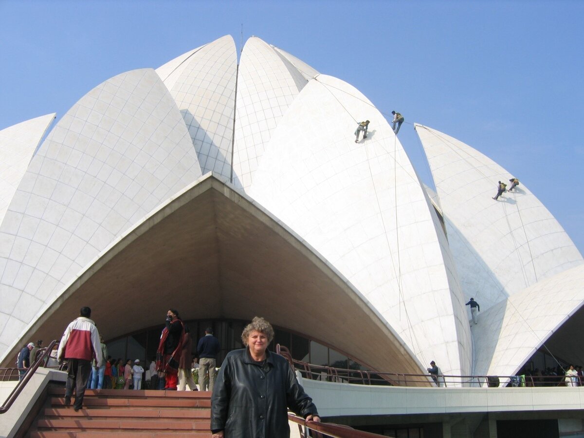 Храм Лотоса