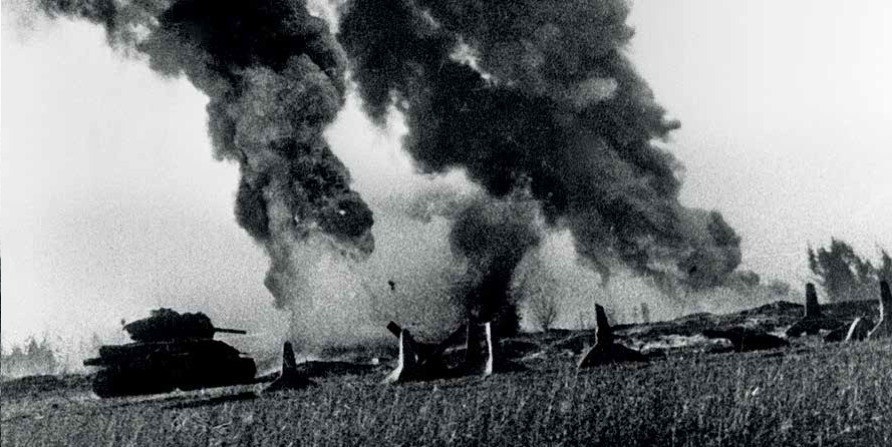 Война в редких фотографиях и рассекреченных документах 1-16 октября 1941 года Мы продолжаем публиковать фрагменты из выпущенного «Комсомольской правдой» альбома «Главные документы Великой...-2