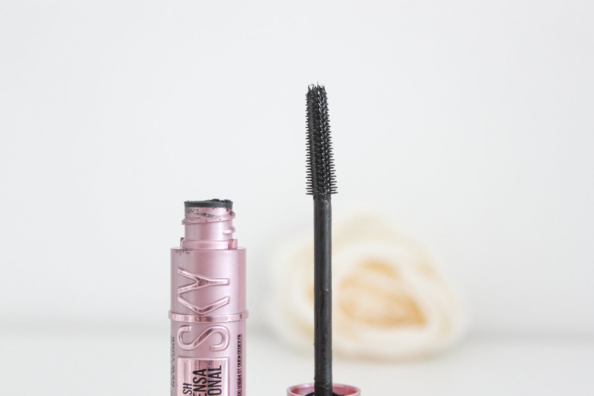 Тушь для ресниц Maybelline Lash Sensational Sky High