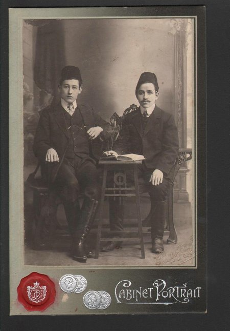 Татары начала ХХ века в фесках. Фото из фонда Музея-заповедника "Казанский кремль"