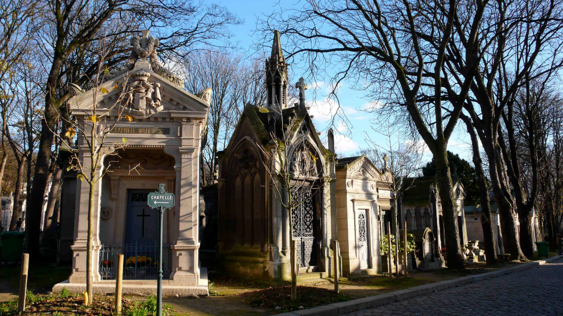 Pere lachaise. Кладбище в Париже пер Лашез. Пьер Лашез кладбище Париж. Французское кладбище в Париже пер Лашез. Кладбище пер-Лашез (Père Lachaise Cemetery).