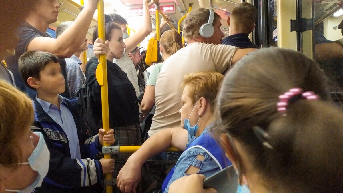 Троллейбус города 