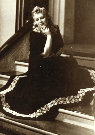 ИЗАБЕЛЛА ЮРЬЕВА