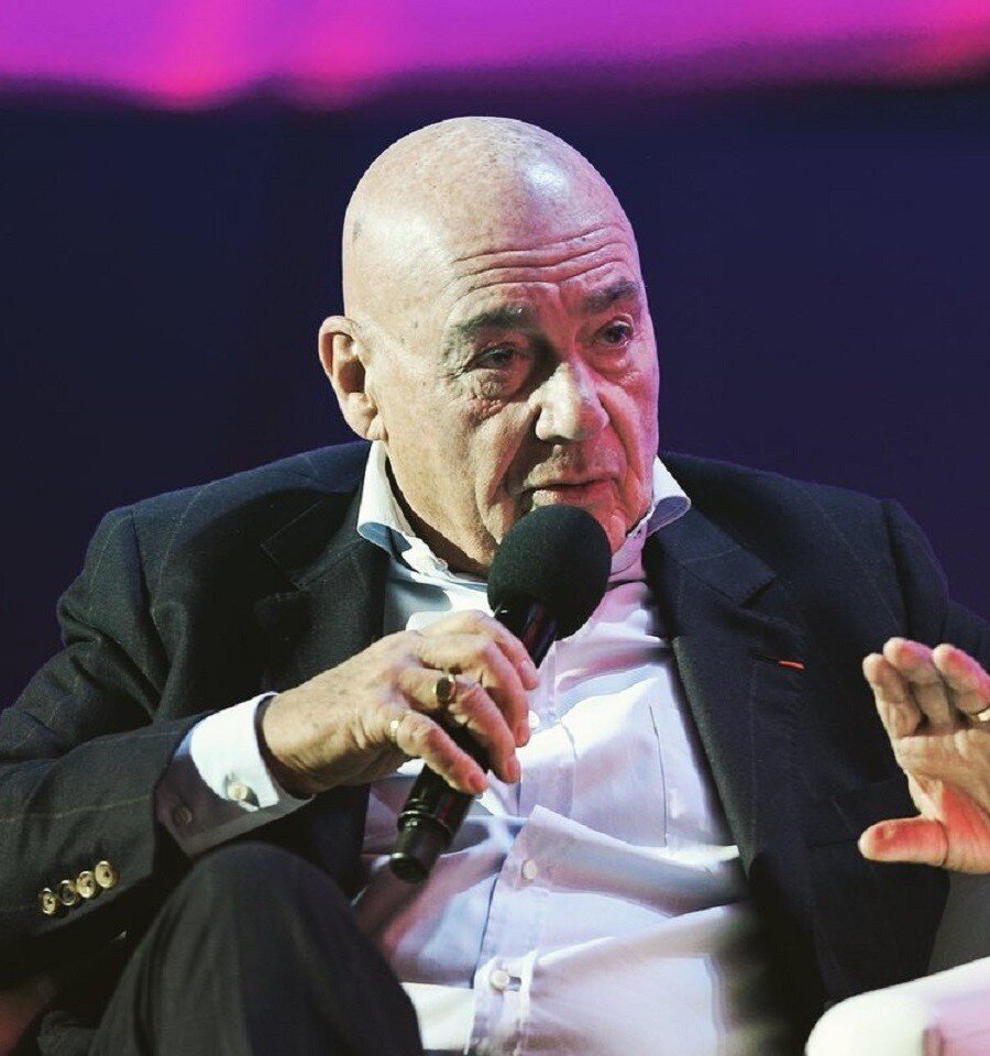 Познер сейчас находится. Журналист Познер. Познер 2023.