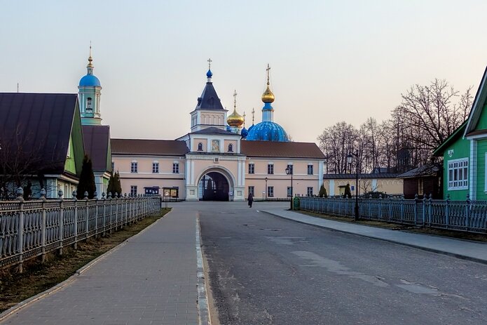 Святые врата