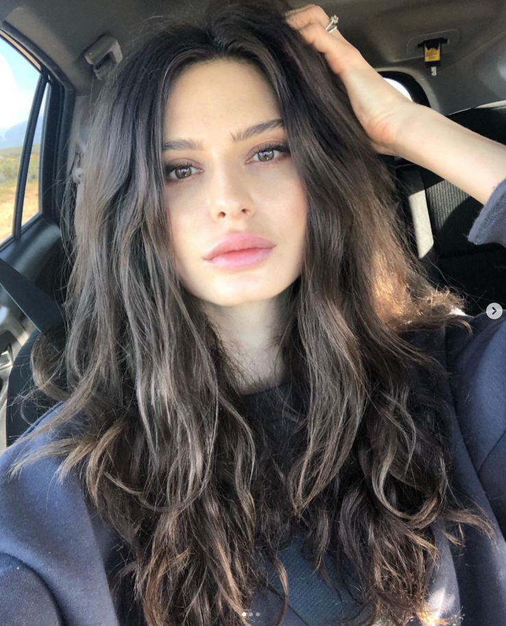 https://www.instagram.com/elinafedorova/