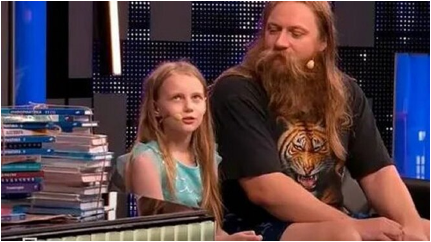 Алиса и Евгений Тепляковы. Кадр из видео.