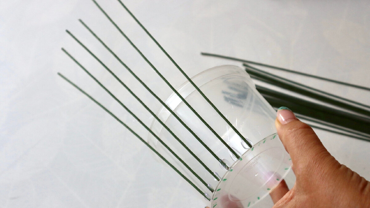 Листайте вправо