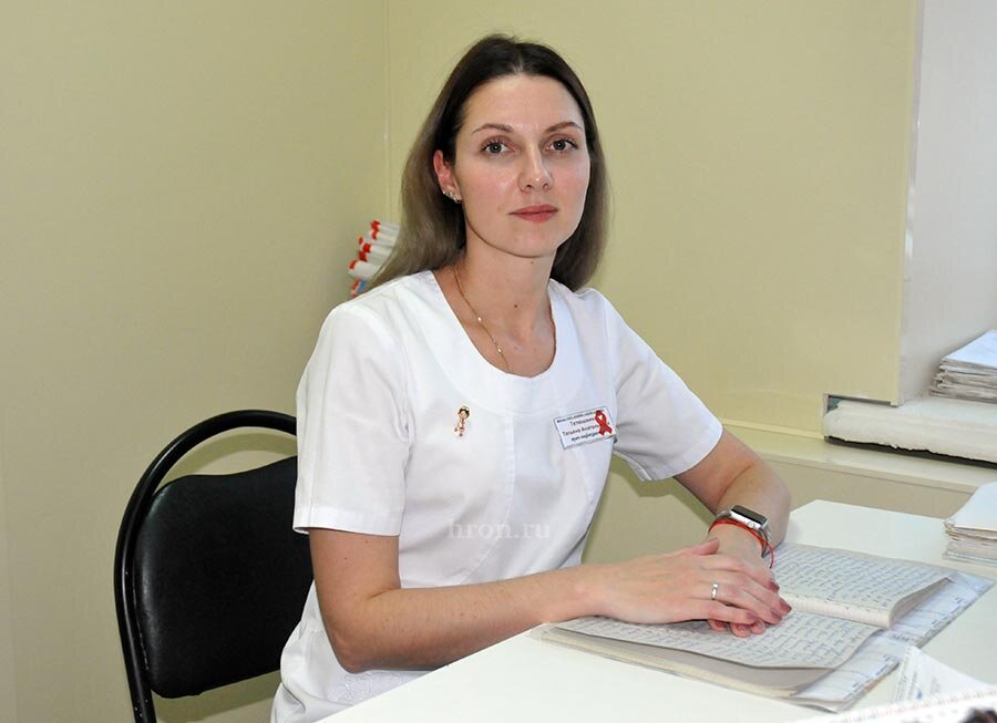 Татьяна Тетюшкина говорит, что тест на ВИЧ нужно сдавать каждому человеку  хотя бы раз в год, ведь это бесплатно и не требует особых усилий