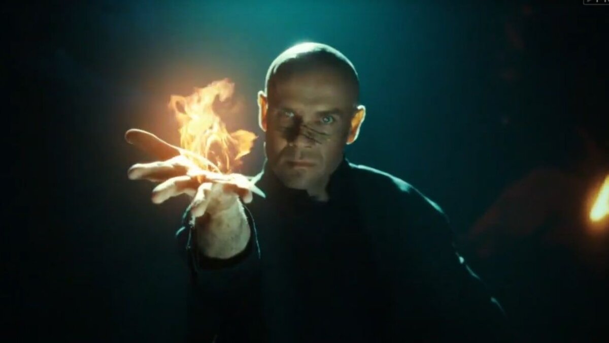        Кадр из шоу "Битва экстрасенсов"