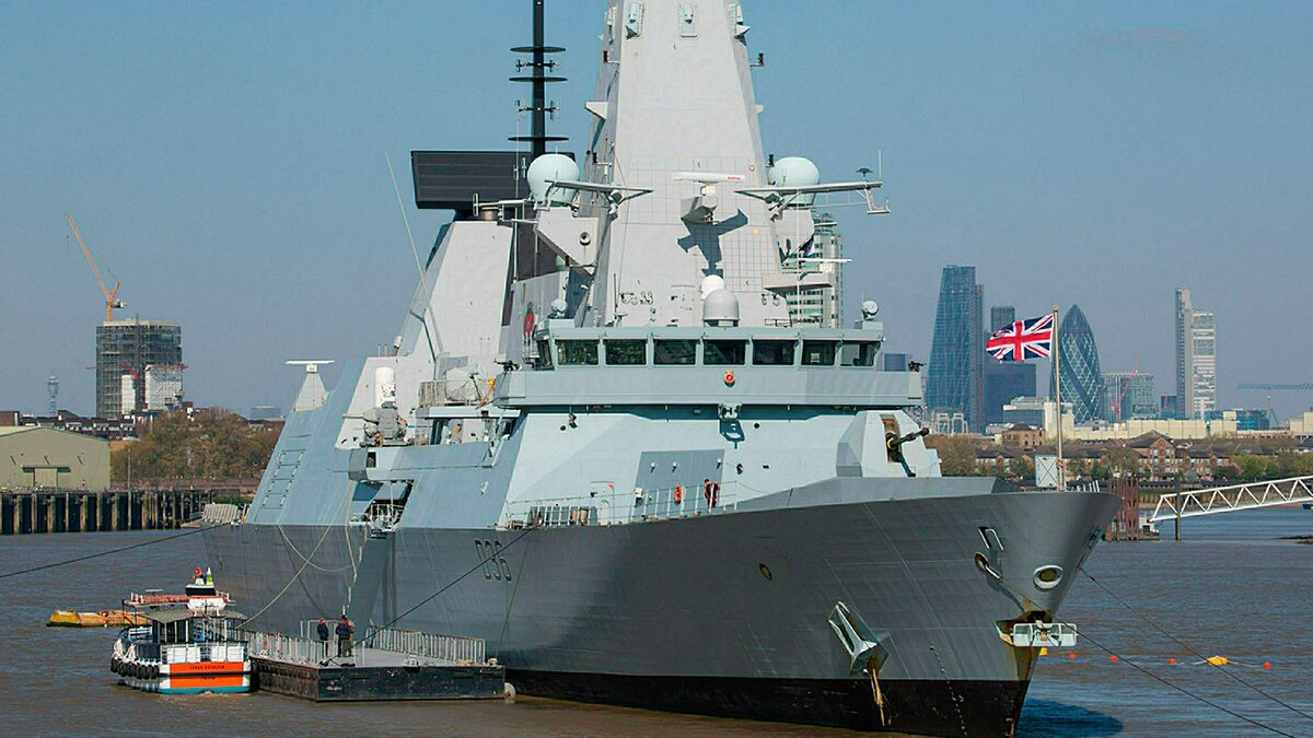 Эсминец HMS Defender, бортовой номер D36. / Источник фото: Яндекс.Картинки