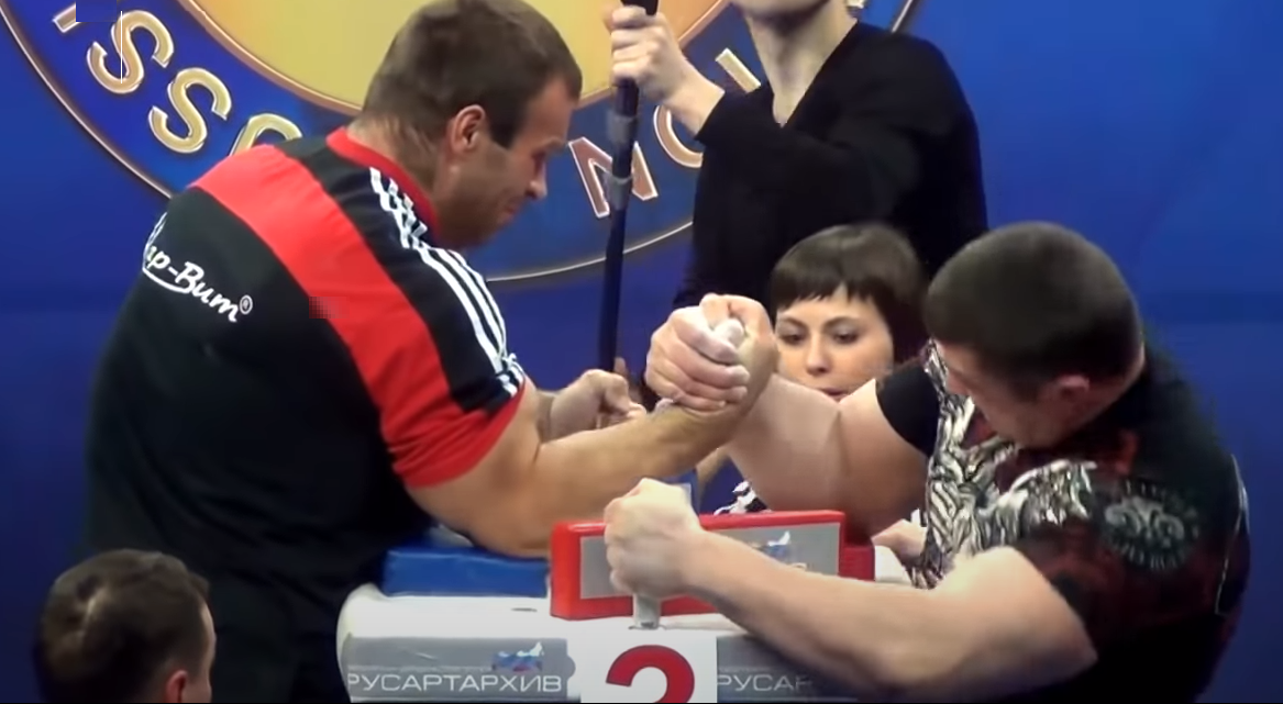 фото взято из видел поединка Денис Цыпленков vs Андрей Пушкарь!