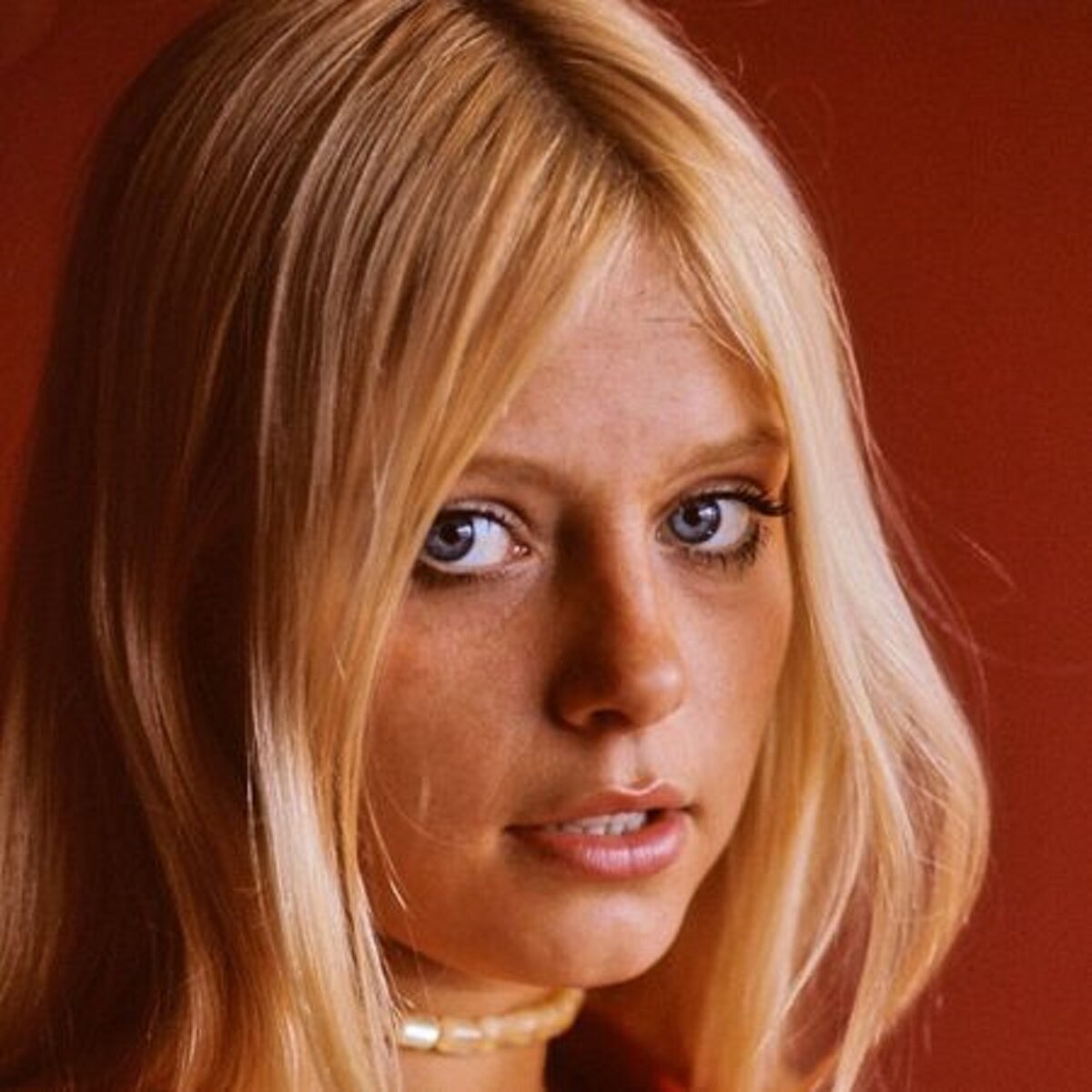 Анулька Дзюбинская  