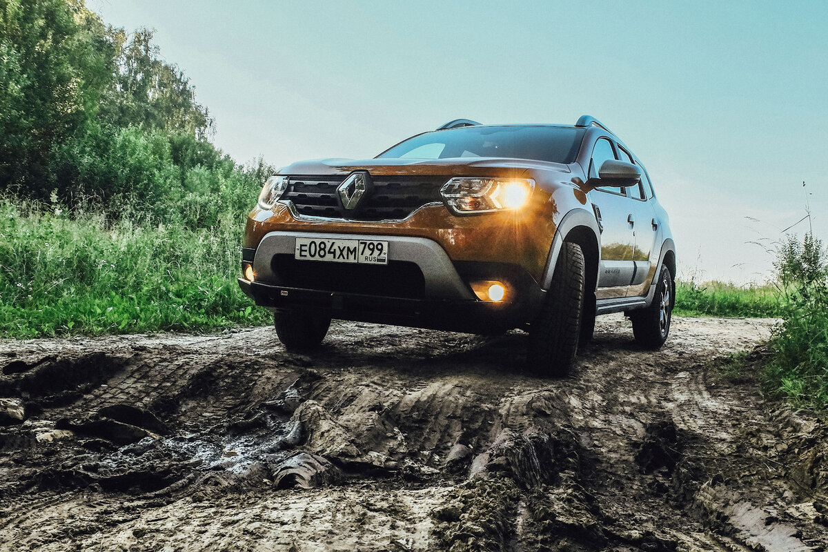 Пыльник в снегу: тест-драйв Renault Duster, обзор Рено Дастер