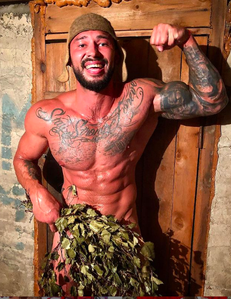 Саймон Марданшин отдыхает после ухода из Дом 2