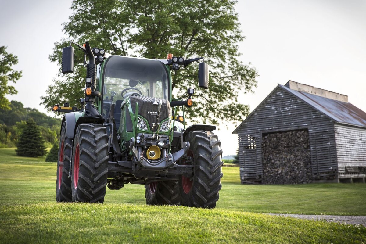 Новый трактор среднего класса Fendt 500 Vario Gen3 