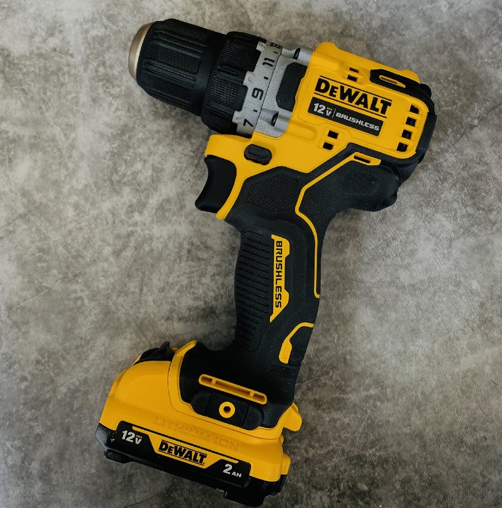 DeWalt DCD701M
