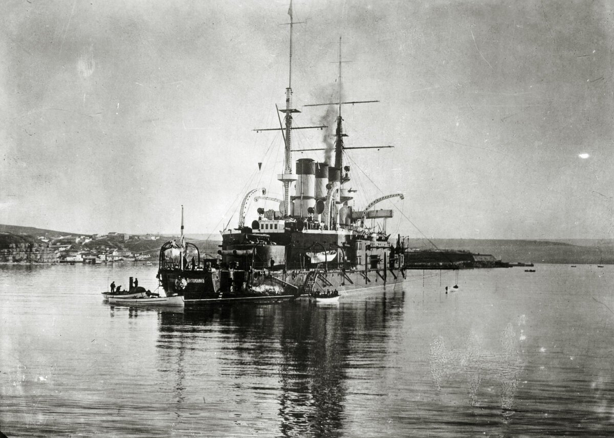 Броненосец «Князь Потемкин Таврический»