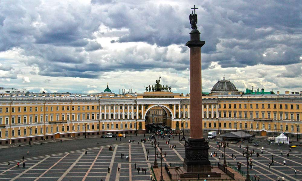 Эрмитаж - знаменитый музей Санкт-Петербурга. Фото: https://vk.com/album-67940544_203548637