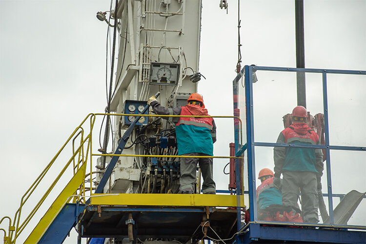 «ТаграС» быстро превратился в крупную нефтесервисную группу. В структуру вошло более 70 предприятий, которые оказывали любые услуги в области сопровождения нефтедобычи. Фото: «БИЗНЕС Online»