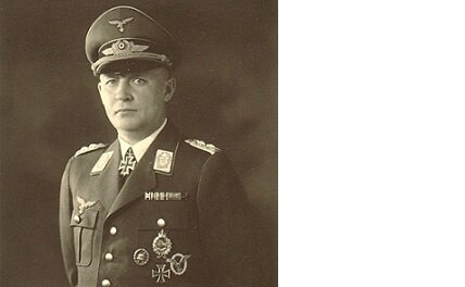 Курт Артур Бенно Штудент.