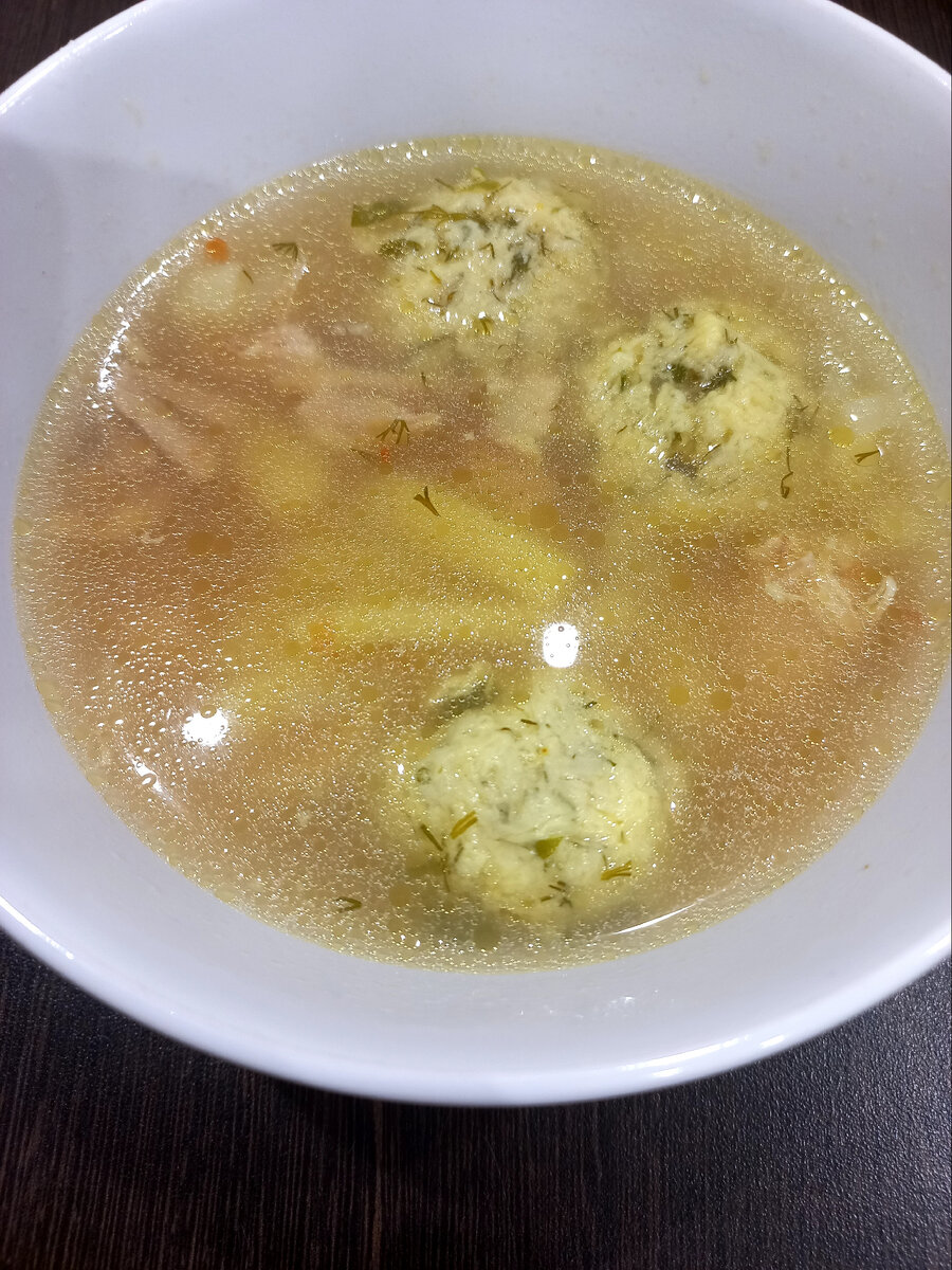 Куриный суп с сырными шариками