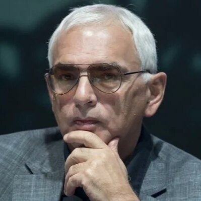 Карен шахназаров биография семья жена Карен Шахназаров о своих жёнах и любовницах- обиды и потрясения, боль и разочаро