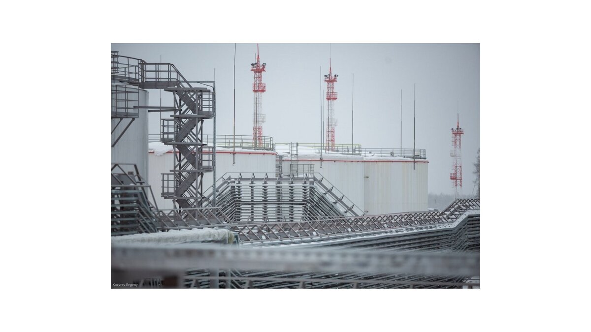    Иркутская нефтяная компания© Иркутская нефтяная компания