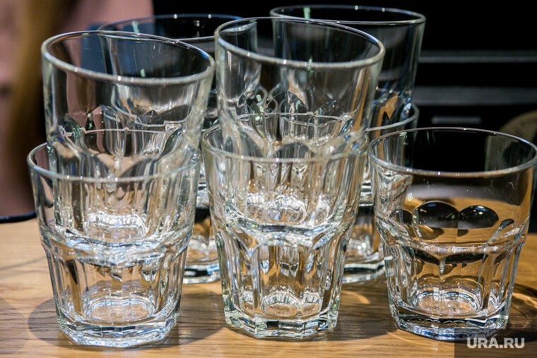    Новая доза алкоголя во время похмелья только навредит, сказала Анна Чугунникова