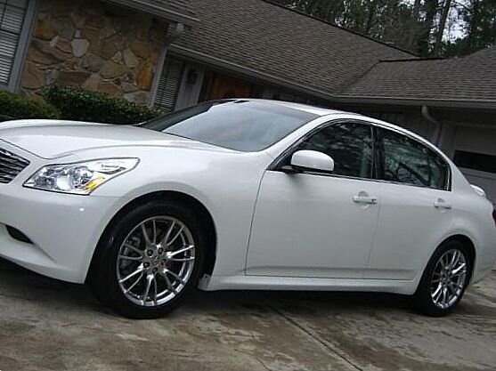 
Версия 2005 года могла бы стоить дешевле, но вы приобретете надежное авто. Для Лексуса безопасность превыше всего. Данная модель оснащена подушками безопасности и первоклассным тормозным механизмом, благодаря анти-блокировочной системе тормозов. Это самый роскошный автомобиль с лучшими техническими характеристиками и безопасностью по приемлемой цене.