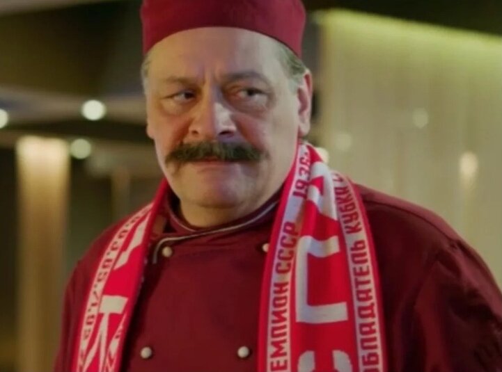 Дмитрий Назаров в сериале "Кухня"