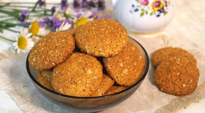 Рассыпчатое овсяное печенье