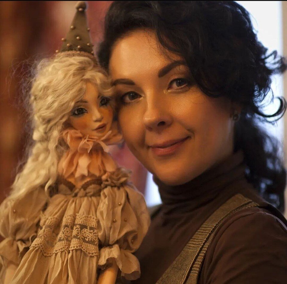     Ирина уже много дет создает кукол. Фото: соцсети.