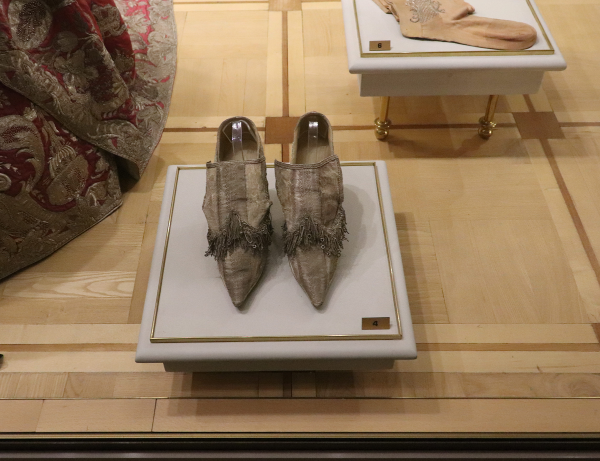 Коронационные туфли Екатерины I