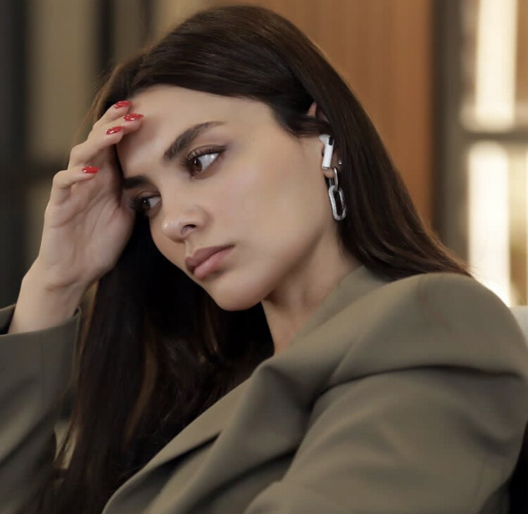 Ю серию. Ильгаз кайя. Ю серию. Ильгаз кайя. Каан урганджиоглу ильгаз кая.