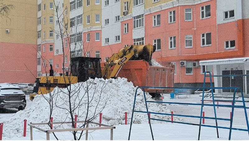    Снег и коммунальщики: полное погружение