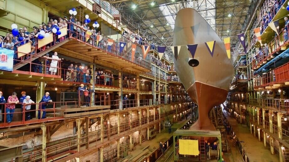     На Амурский судостроительный завод закуплено новое оборудование.