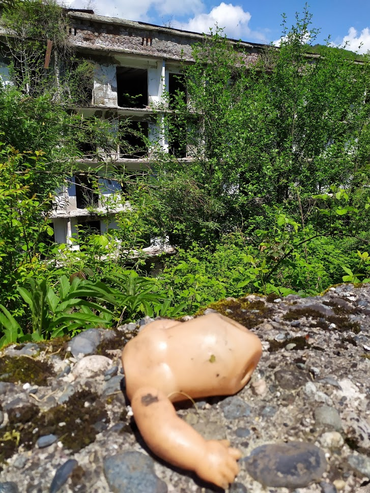 Прошло много лет после войны...