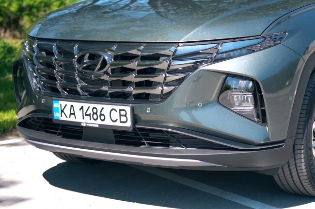 Hyundai Tucson Hybrid фары и бампер