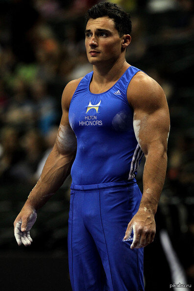 Источник фото: https://pikabu.ru/story/kak_zvat_yetogo_gimnasta_3274329