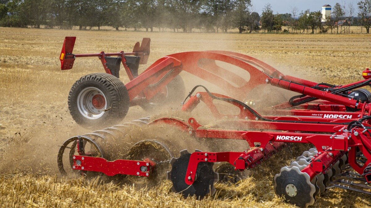 Фото: Официальный сайт Horsch  Легкая дисковая борона Horsch Joker 8 RT Classic.