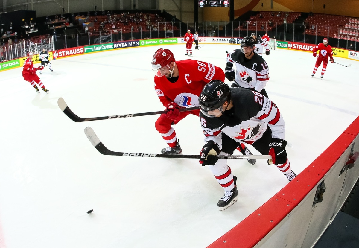 Момент игры сборных в четвертьфинале.   фото: картинки яндекса. 