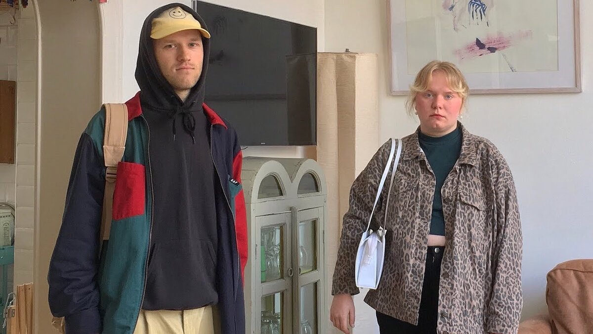 Оля со своим мужем