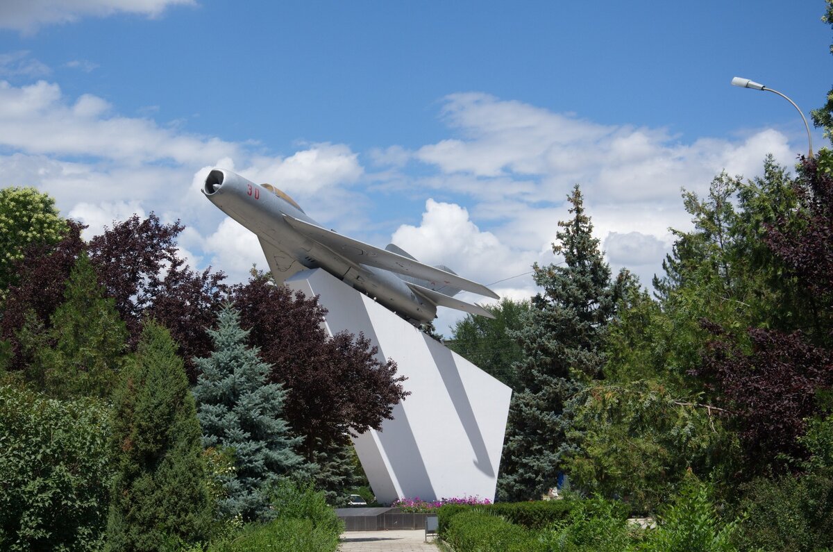 Памятник воинам-авиаторам в Тирасполе