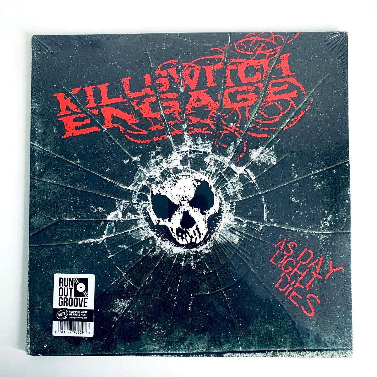 Обложка издания отличается от оригинальной