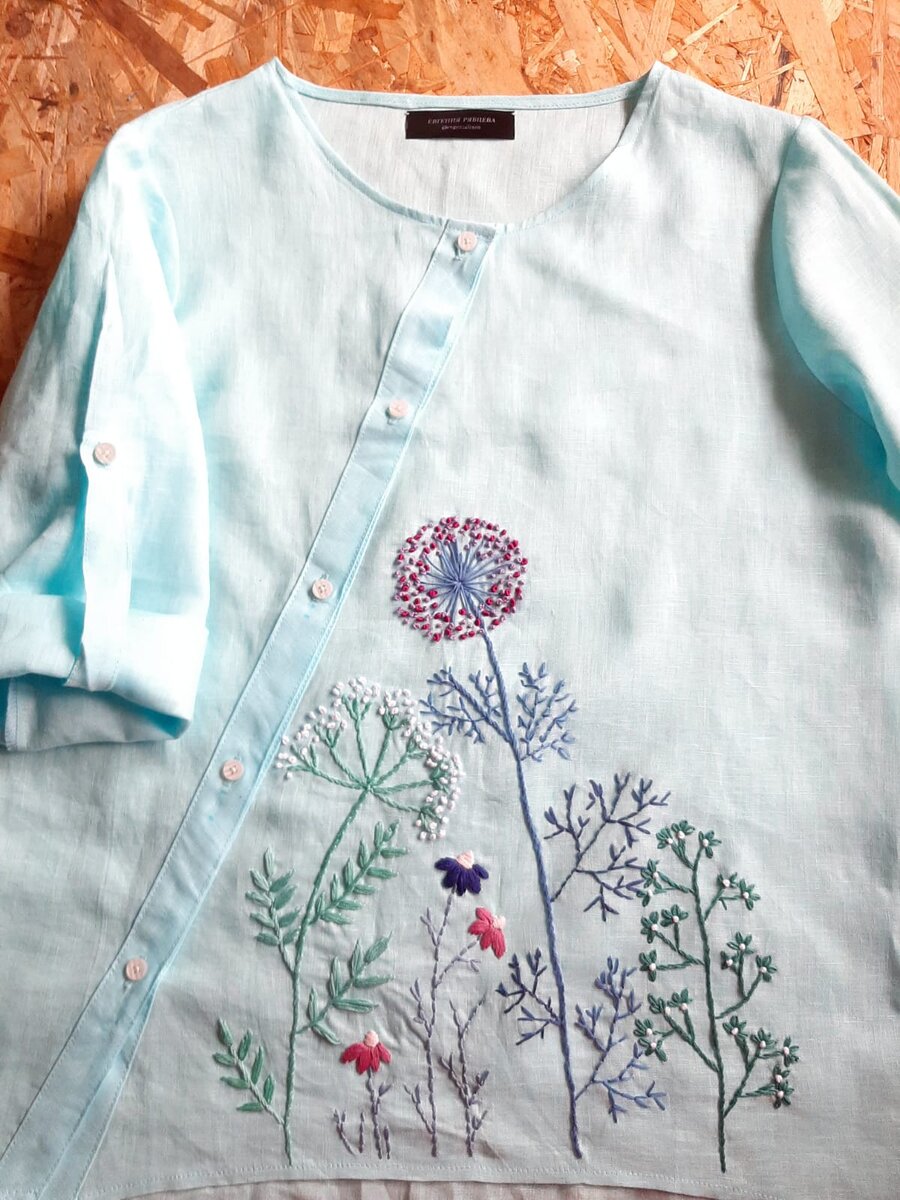 Авторское платье с вышивкой